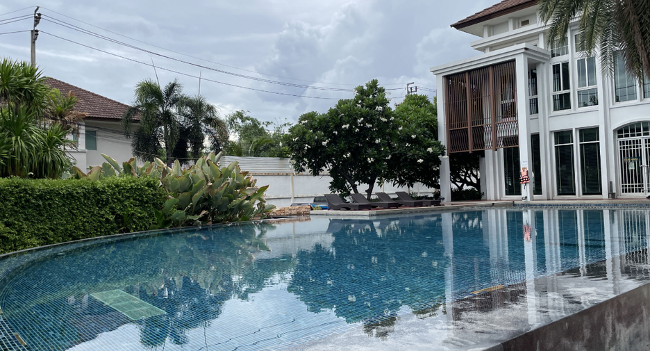 For sale 1 Beds house in Khan Na Yao, Bangkok