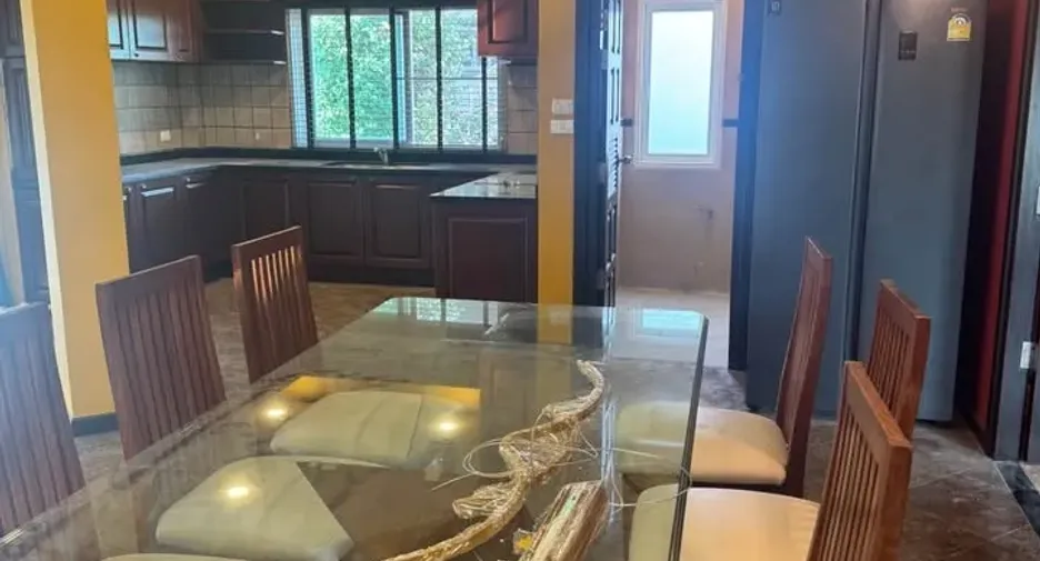 For rent 3 bedrooms house in Bang Lamung, Chonburi