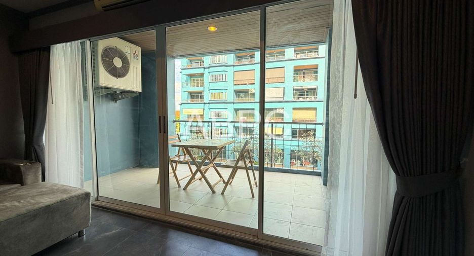 For rent and for sale 1 bed condo in Pratumnak, Pattaya