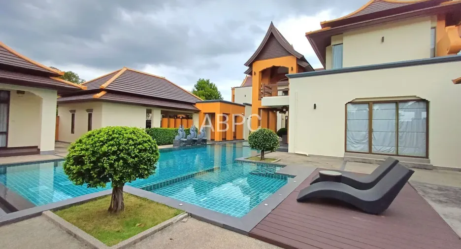 For rent and for sale 5 bedrooms house in Bang Lamung, Chonburi
