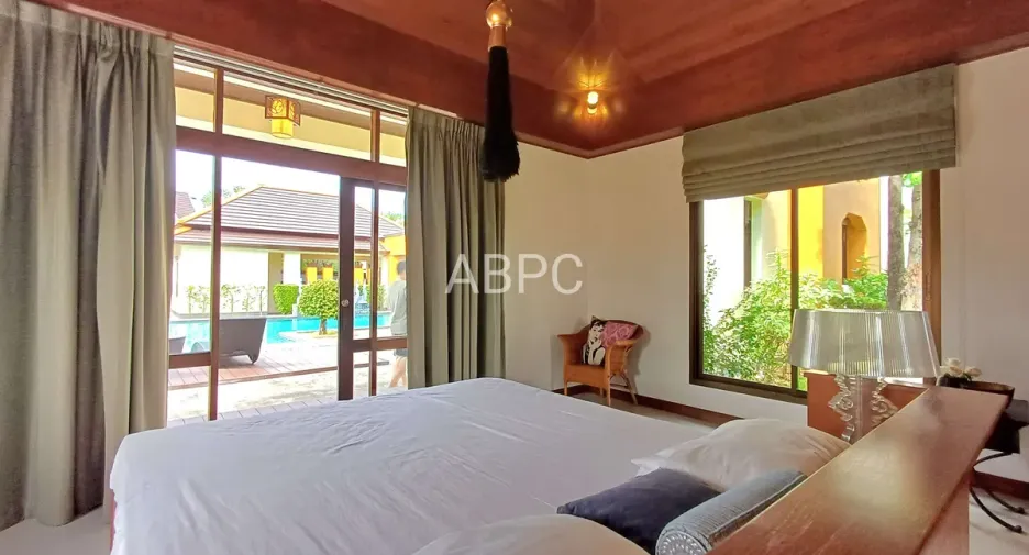For rent and for sale 5 bedrooms house in Bang Lamung, Chonburi