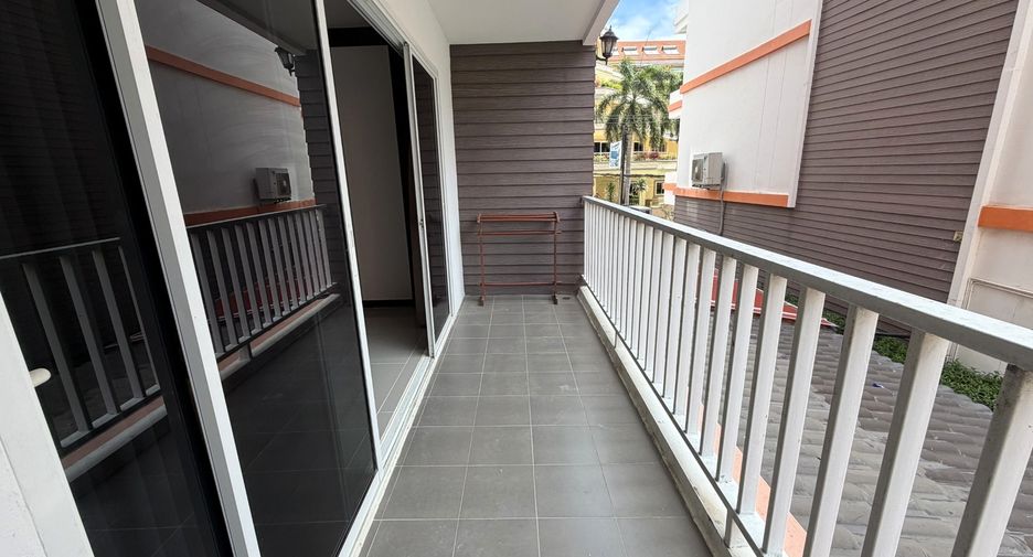 Condo en alquiler y en venta de 1 habitaciones en Bang Lamung, Chonburi