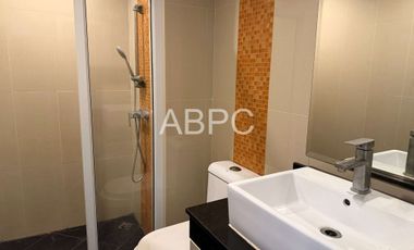 For rent and for sale 1 bed condo in Bang Lamung, Chonburi