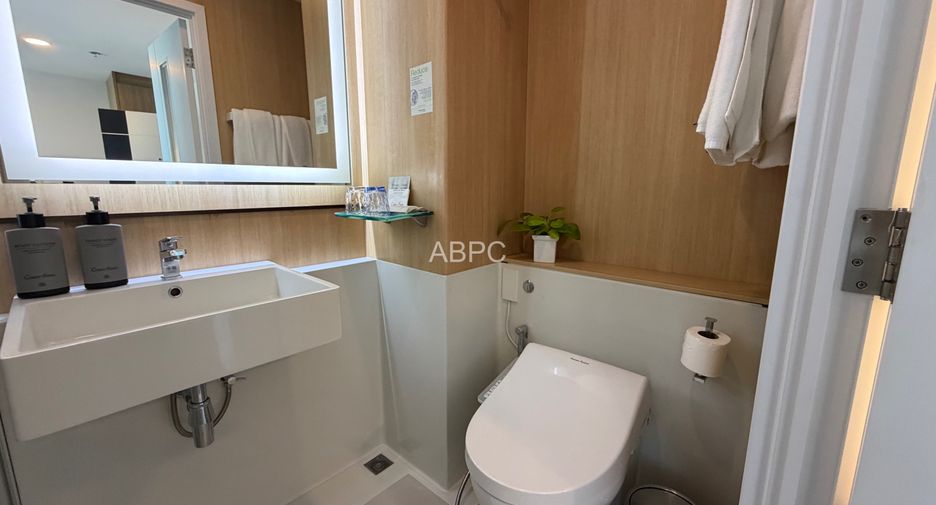 For rent 1 bed condo in Bang Lamung, Chonburi