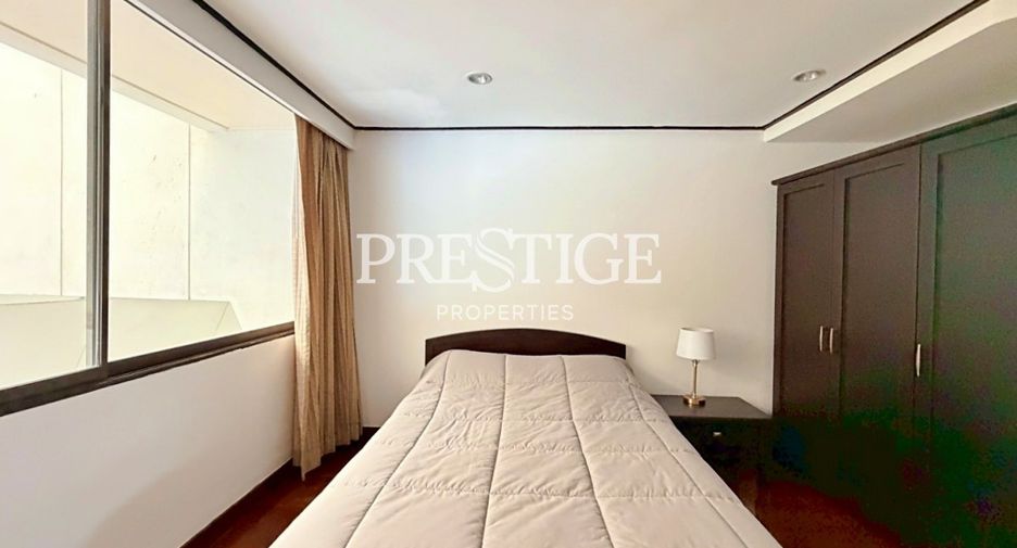 For rent 3 bedrooms condo in Bang Lamung, Chonburi