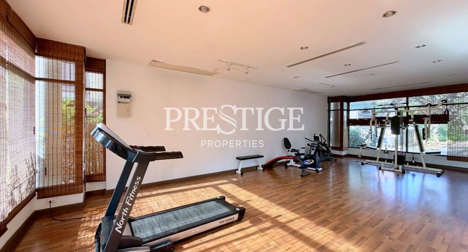 For rent 3 bedrooms condo in Bang Lamung, Chonburi