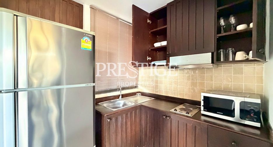 For rent 3 bedrooms condo in Bang Lamung, Chonburi