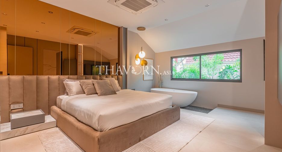 For sale 4 bedrooms house in Bang Lamung, Chonburi