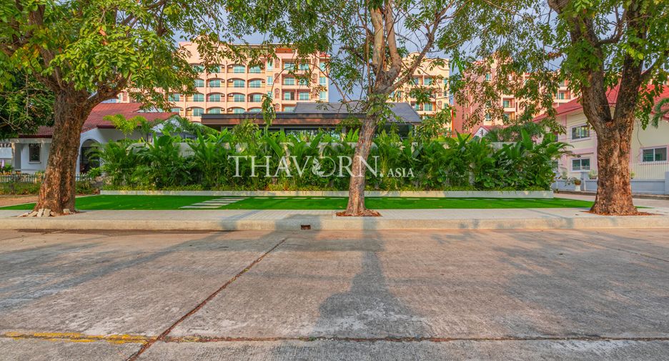 For sale 4 bedrooms house in Bang Lamung, Chonburi