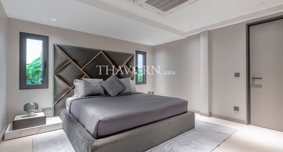 For sale 4 bedrooms house in Bang Lamung, Chonburi