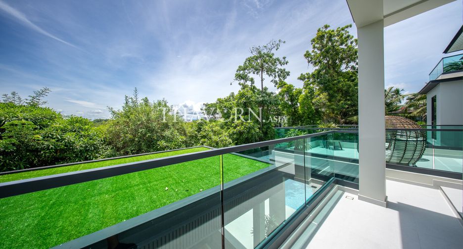 For sale 6 bedrooms house in Sattahip, Chonburi