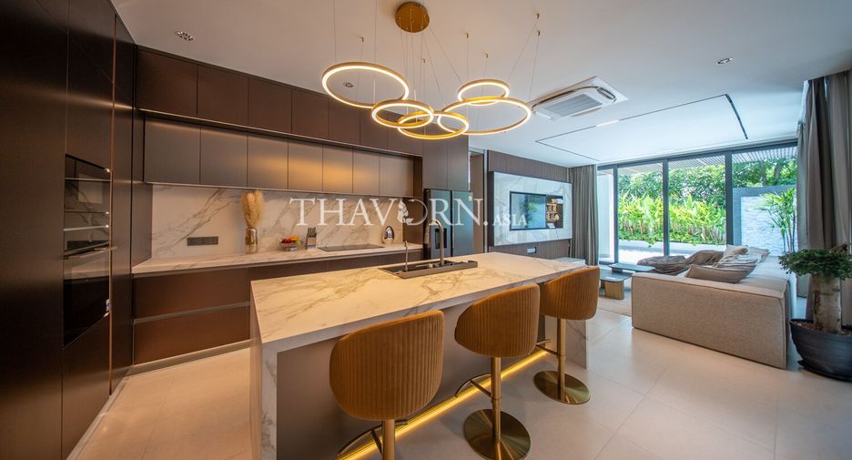 For sale 6 bedrooms house in Sattahip, Chonburi