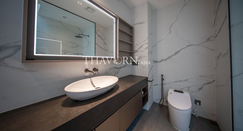 For sale 6 bedrooms house in Sattahip, Chonburi