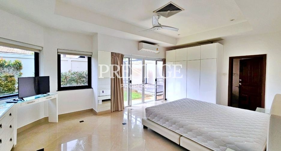 For sale 3 bedrooms house in Bang Lamung, Chonburi
