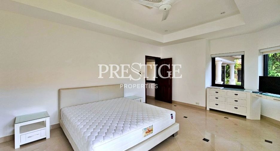 For sale 3 bedrooms house in Bang Lamung, Chonburi