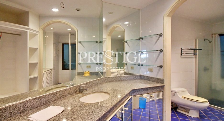 For sale 2 bedrooms condo in Sattahip, Chonburi