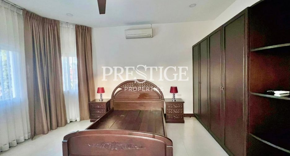 For sale and for rent 4 bedrooms house in East Pattaya, Pattaya