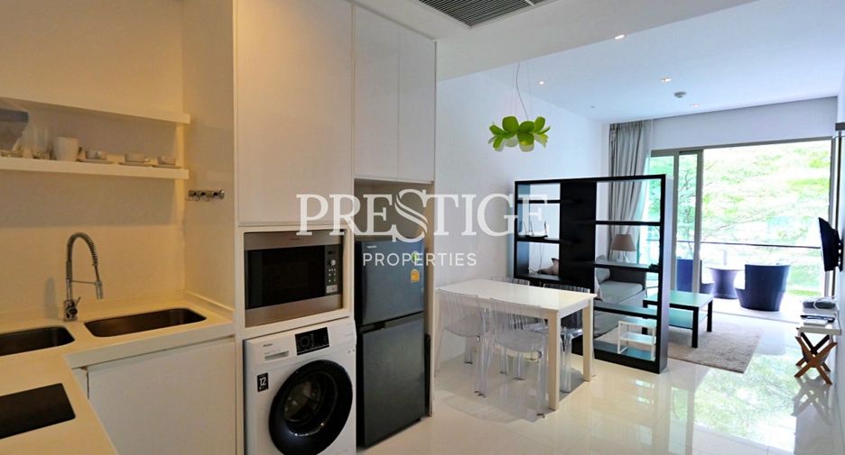 For rent 2 bedrooms condo in Bang Lamung, Chonburi
