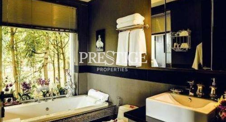 For sale 8 bedrooms house in Bang Lamung, Chonburi