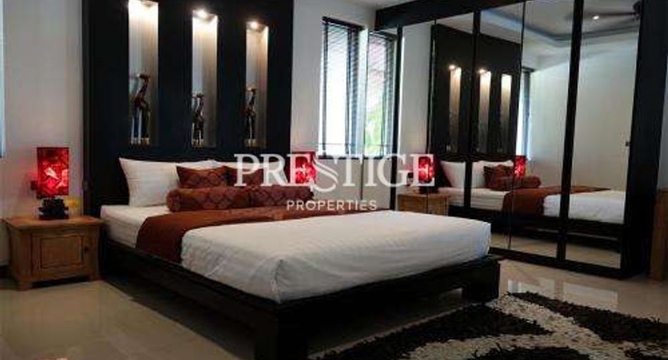 Casa en alquiler y en venta de 4 habitaciones en East Pattaya, Pattaya