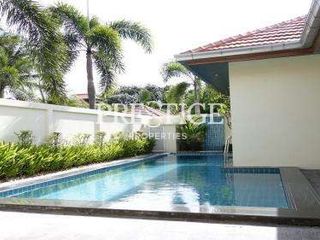Haus zur Miete und zum Kauf mit 4 Zimmer in Bang Lamung, Chonburi
