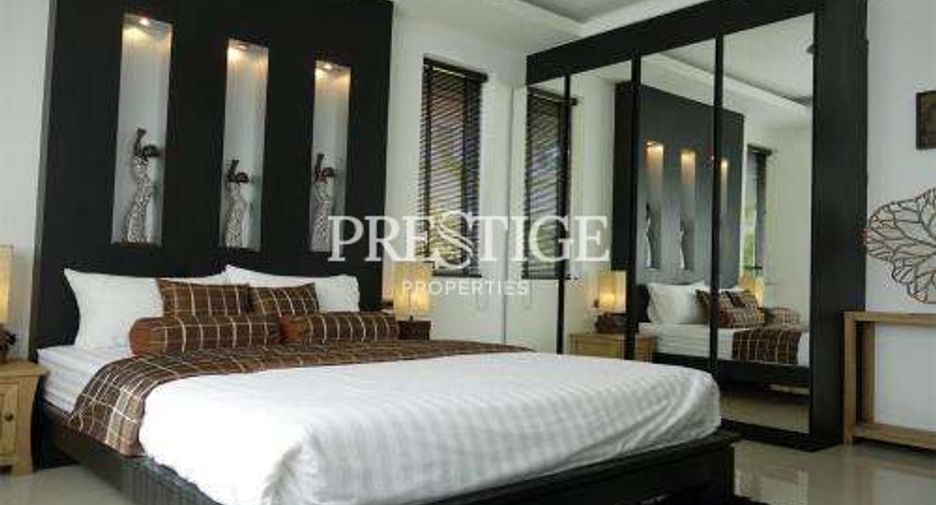 Casa en alquiler y en venta de 4 habitaciones en East Pattaya, Pattaya