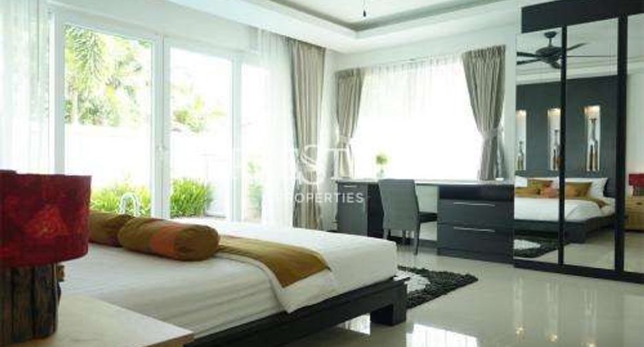 Casa en alquiler y en venta de 4 habitaciones en East Pattaya, Pattaya