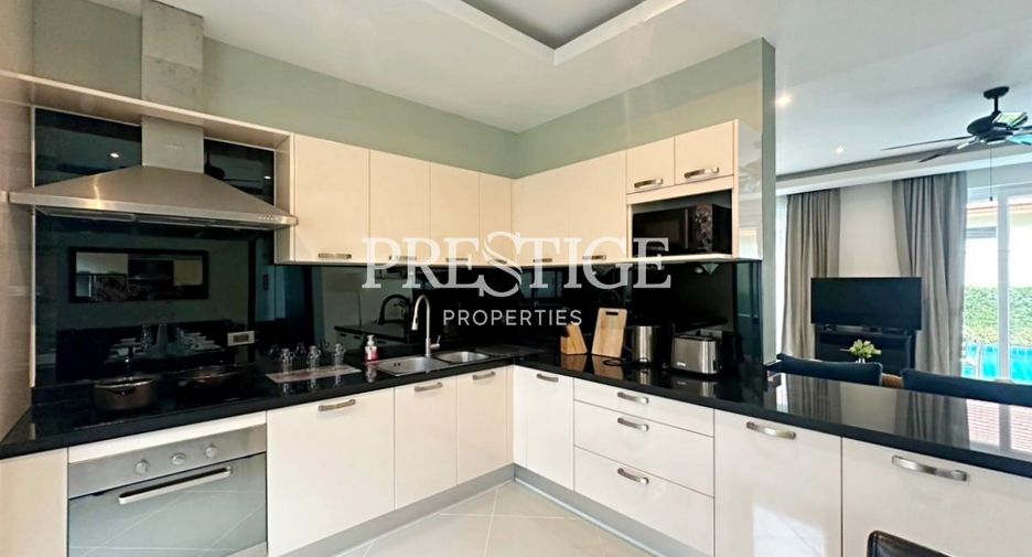 For sale 4 bedrooms house in Bang Lamung, Chonburi