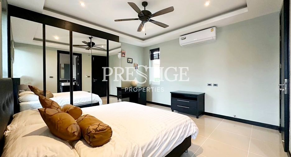 For sale 4 bedrooms house in Bang Lamung, Chonburi