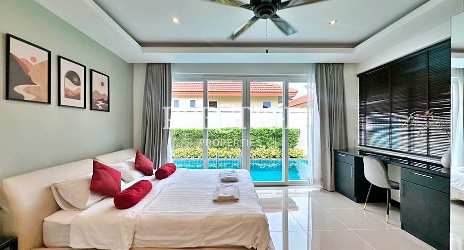 For sale 4 bedrooms house in Bang Lamung, Chonburi