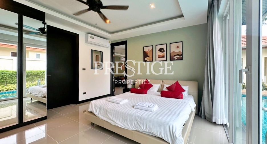 For sale 4 bedrooms house in Bang Lamung, Chonburi