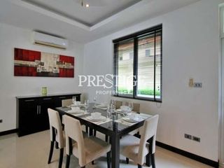 Casa en alquiler y en venta de 4 habitaciones en Bang Lamung, Chonburi