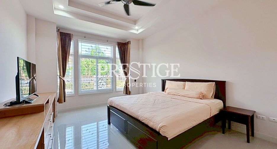 For sale そして for rent 3 ベッドルーム house in Bang Lamung, Chonburi