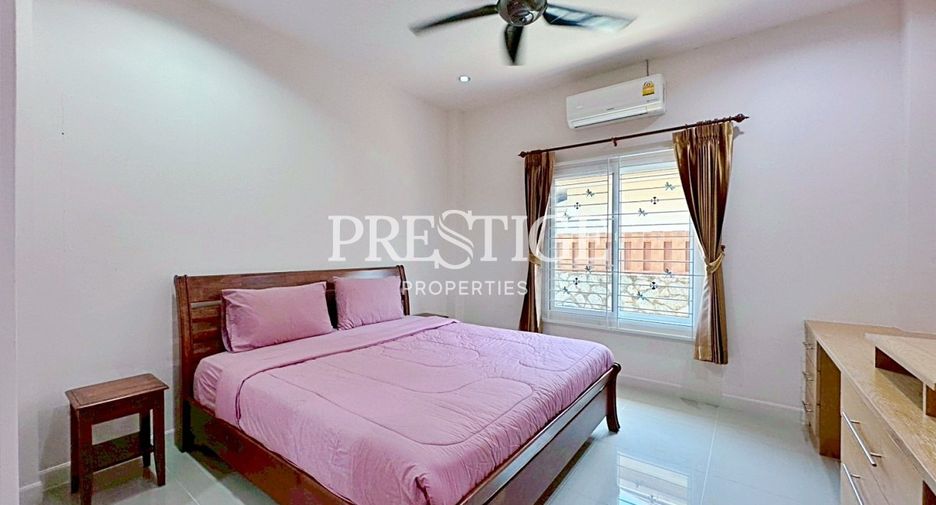 For sale そして for rent 3 ベッドルーム house in Bang Lamung, Chonburi