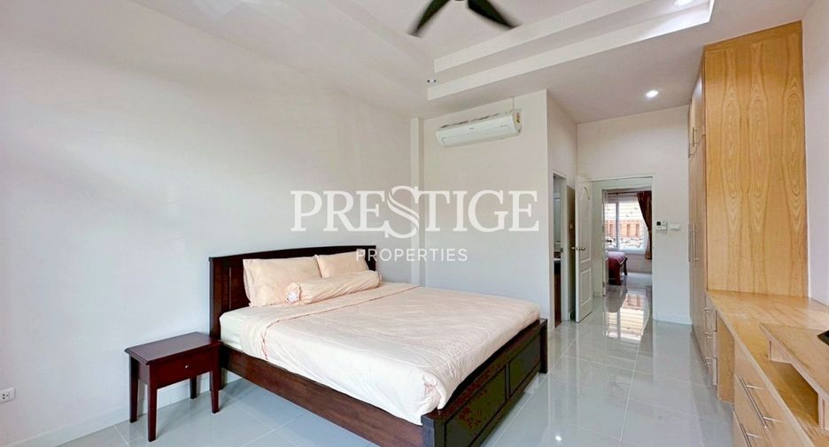 For sale そして for rent 3 ベッドルーム house in Bang Lamung, Chonburi