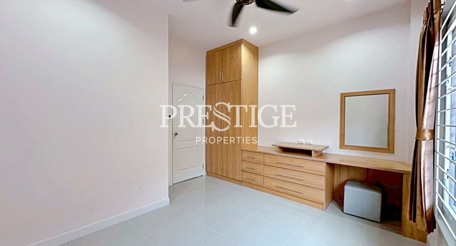 For sale そして for rent 3 ベッドルーム house in Bang Lamung, Chonburi
