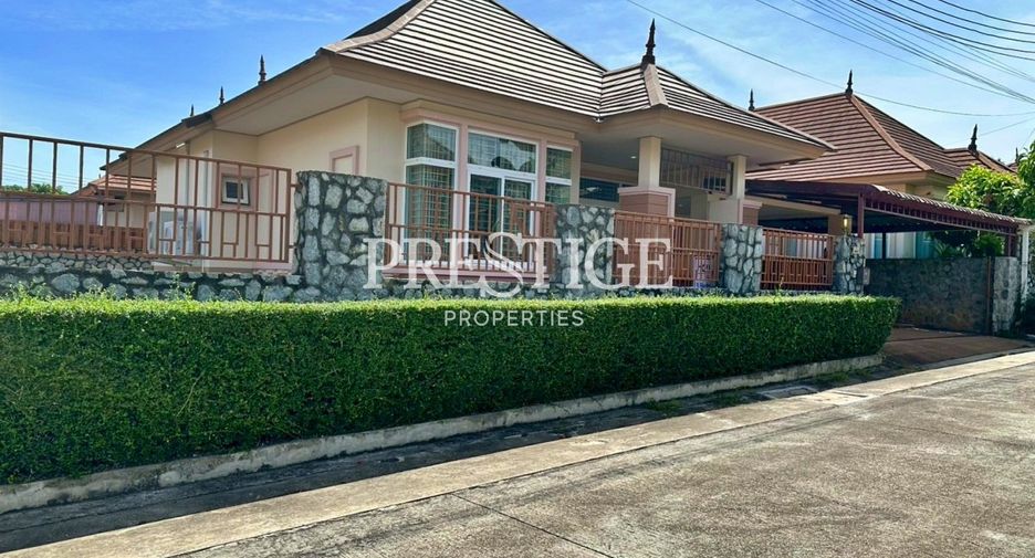 For sale そして for rent 3 ベッドルーム house in Bang Lamung, Chonburi