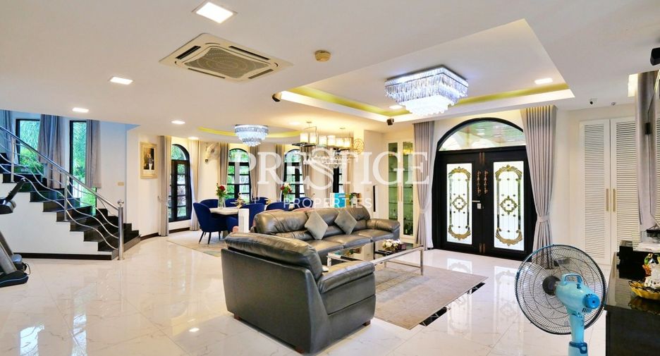 出售 5 卧室 独立屋 在 Bang Lamung, Chon Buri