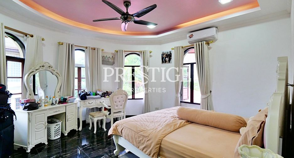 出售 5 卧室 独立屋 在 Bang Lamung, Chon Buri