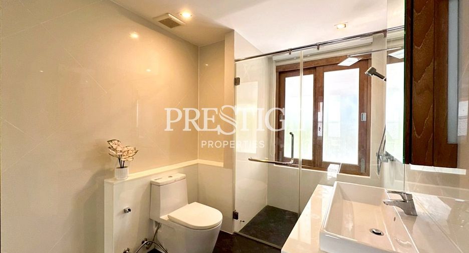 Casa en venta y en alquiler de 4 habitaciones en Bang Lamung, Chonburi