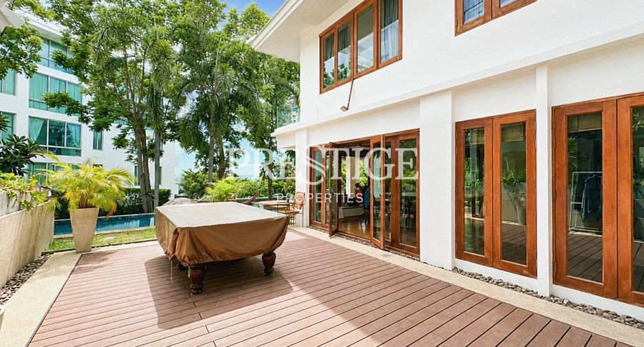 Casa en venta y en alquiler de 4 habitaciones en Bang Lamung, Chonburi
