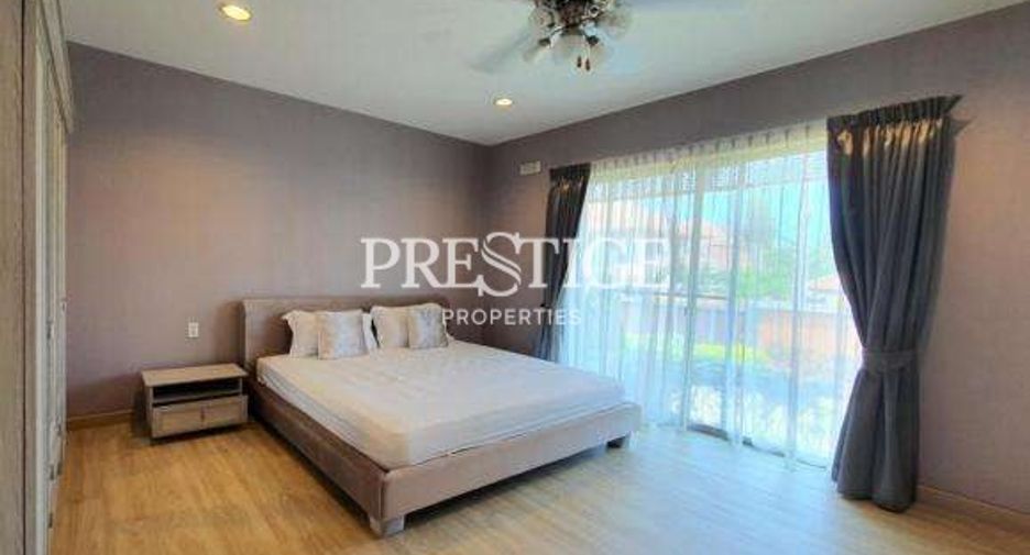 For rent 4 bedrooms house in Bang Lamung, Chonburi