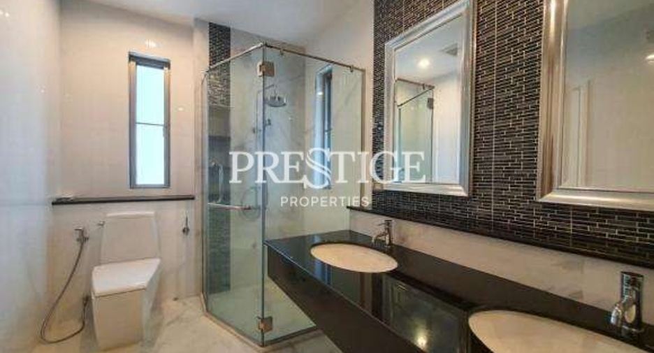 For rent 4 bedrooms house in Bang Lamung, Chonburi