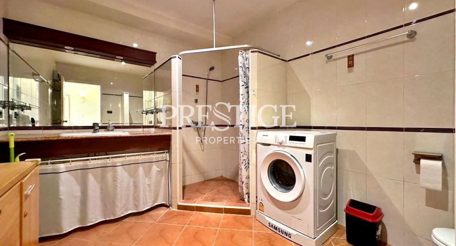 For sale 2 bedrooms condo in Bang Lamung, Chonburi