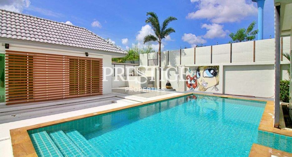 Casa en venta de 4 habitaciones en Bang Lamung, Chonburi
