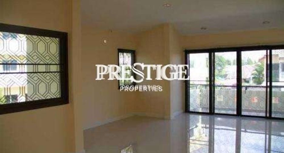 For sale and for rent 3 bedrooms house in Bang Lamung, Chonburi