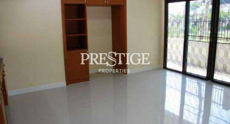 For sale and for rent 3 bedrooms house in Bang Lamung, Chonburi