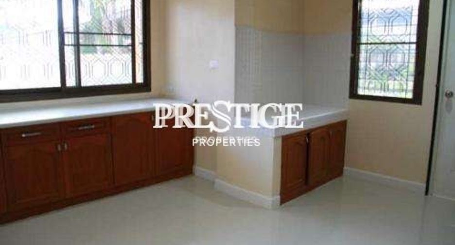 For sale and for rent 3 bedrooms house in Bang Lamung, Chonburi