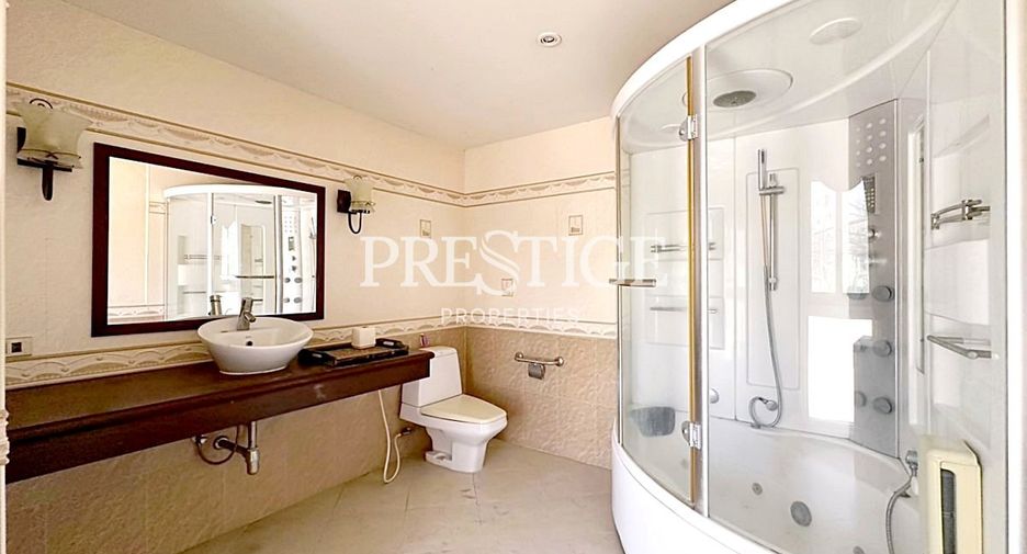 For sale and for rent 2 bedrooms condo in Bang Lamung, Chonburi