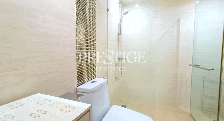 For sale 2 bedrooms condo in Central Pattaya, Pattaya